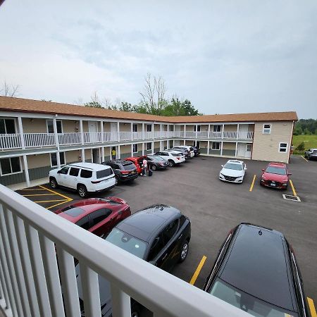 Stay Inn And Suites Niagarawatervallen Buitenkant foto