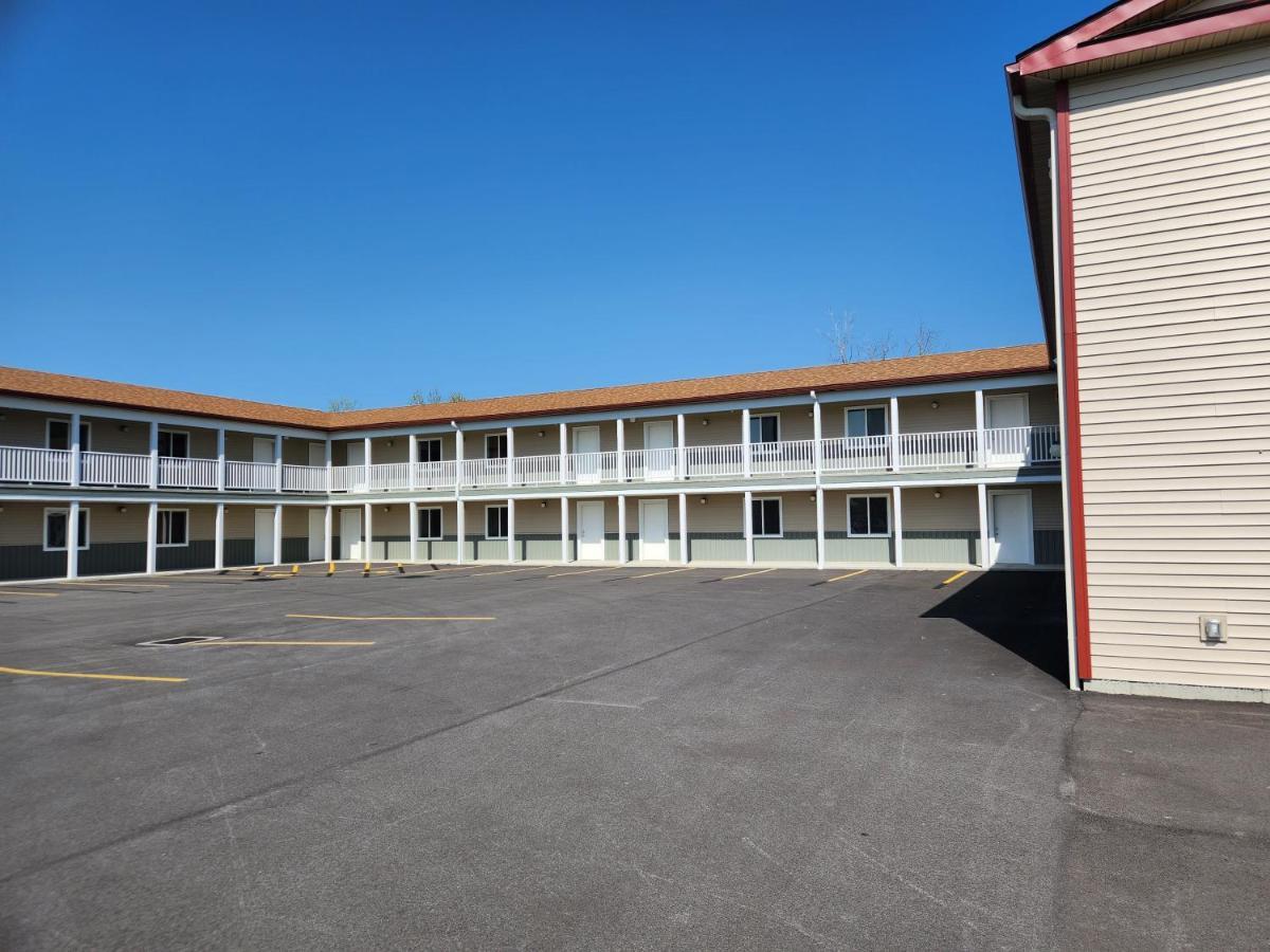 Stay Inn And Suites Niagarawatervallen Buitenkant foto